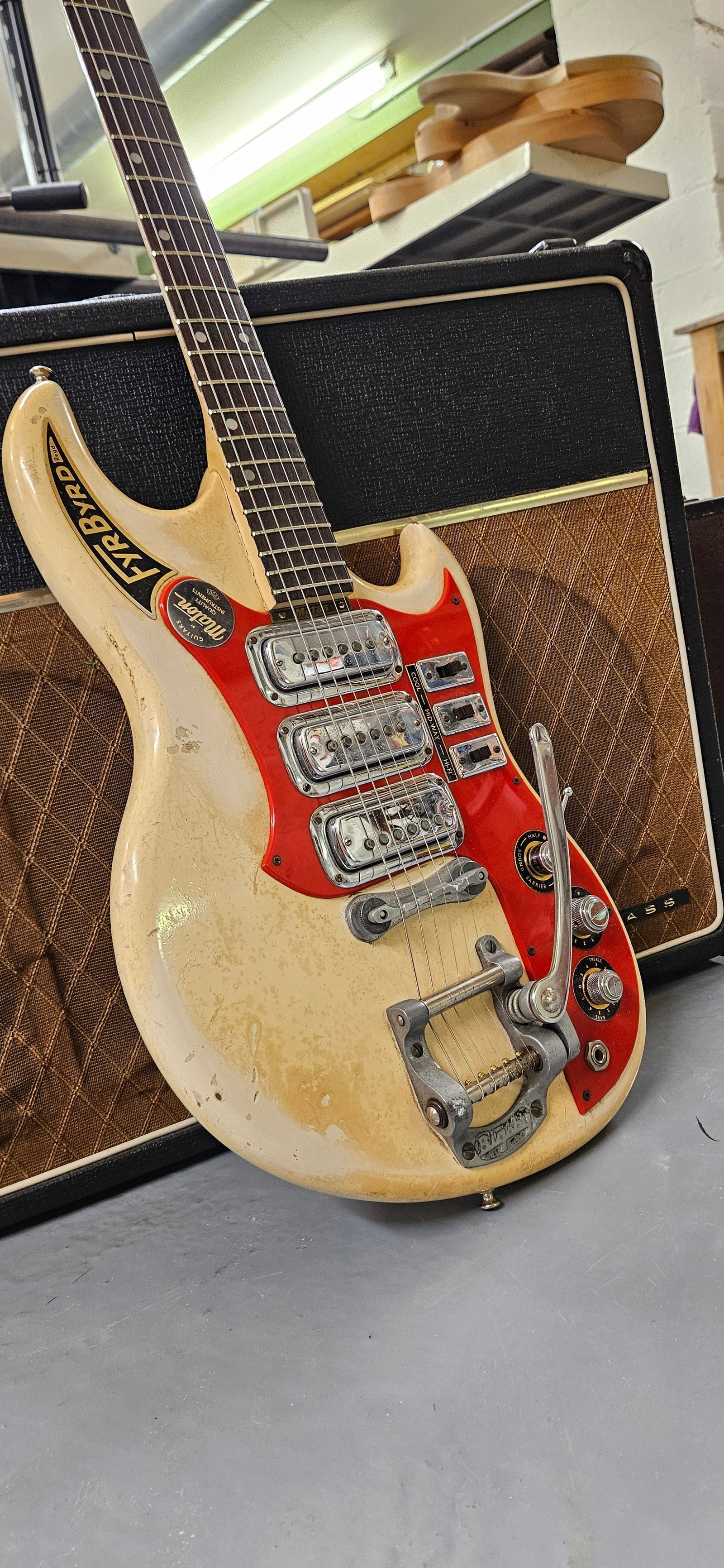 Restoring a 1963 Maton Fyrbyrd No. 1106 — An Original Moon White Australian Survivor