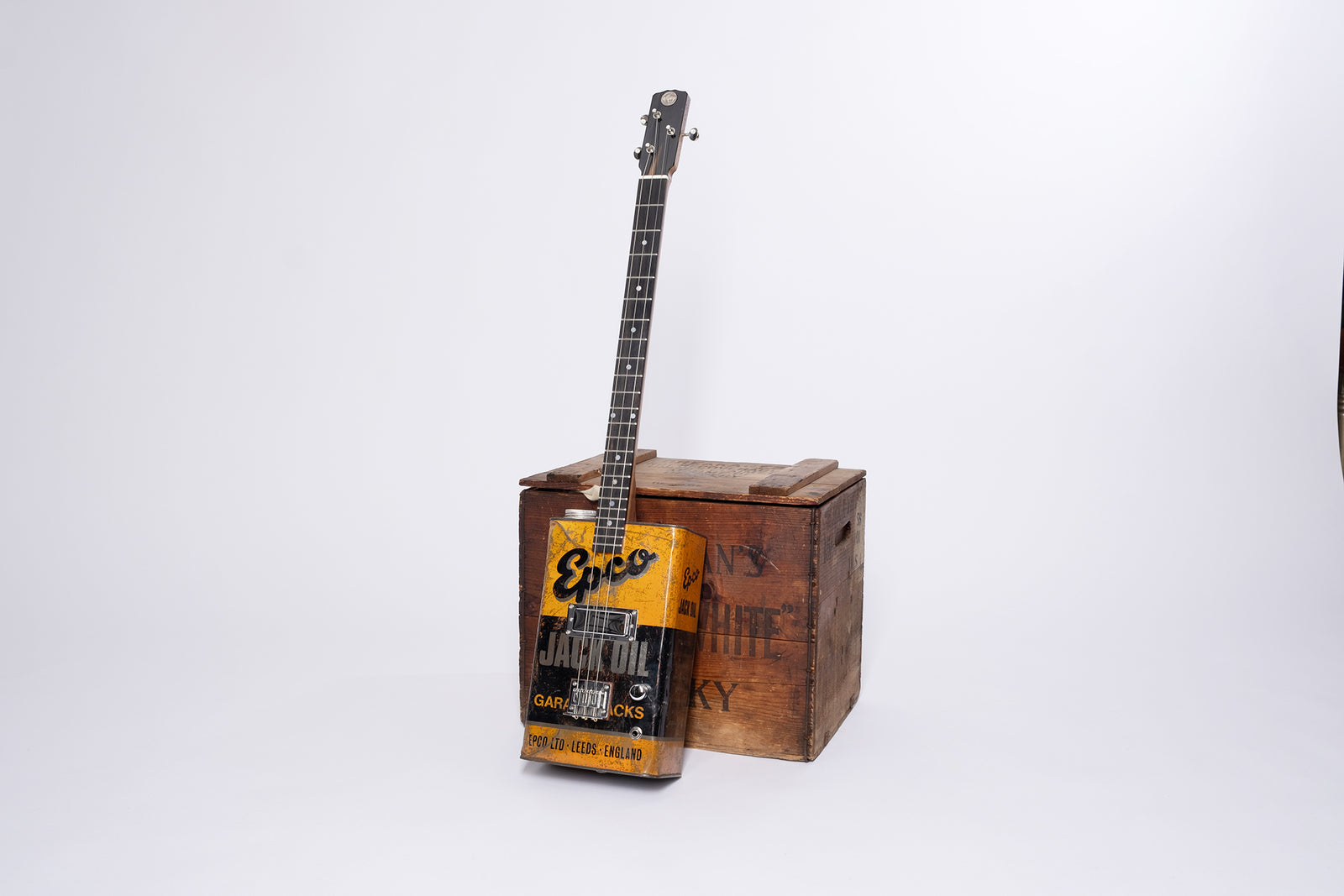 Oil Can Guitar
